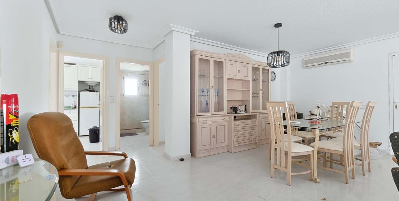 Resale - Villa -
Pinar de Campoverde - Pinar de Campoverde - Village