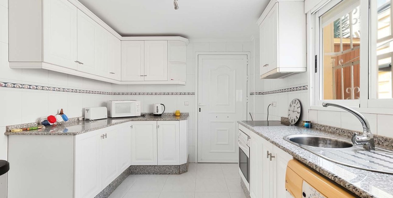 Resale - Villa -
Pinar de Campoverde - Pinar de Campoverde - Village