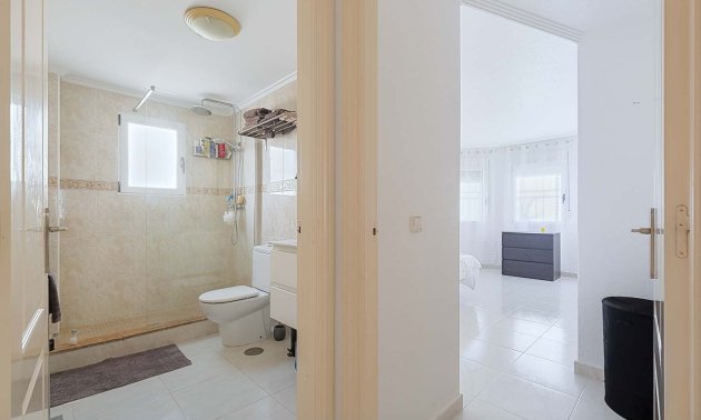 Resale - Villa -
Pinar de Campoverde - Pinar de Campoverde - Village