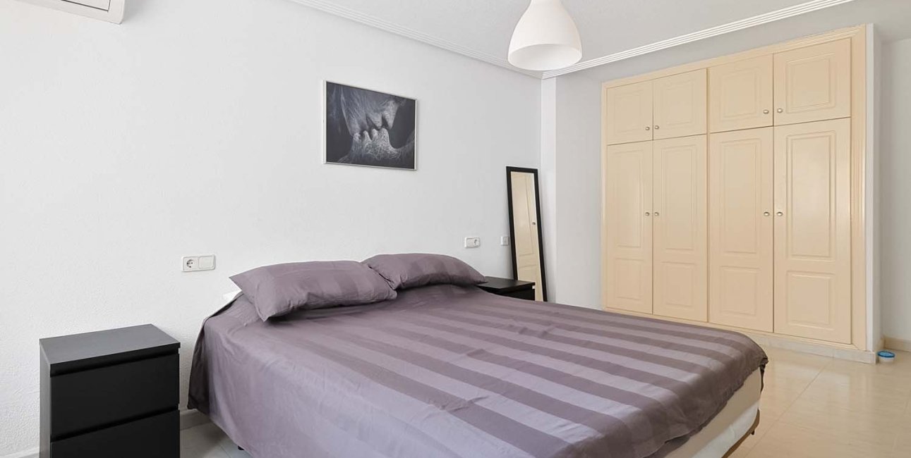 Resale - Villa -
Pinar de Campoverde - Pinar de Campoverde - Village