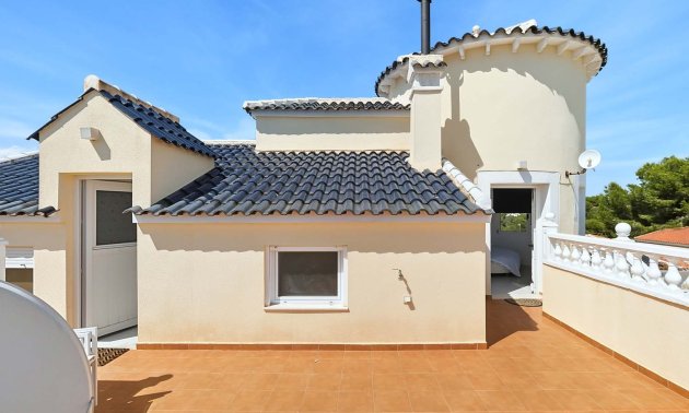 Resale - Villa -
Pinar de Campoverde - Pinar de Campoverde - Village