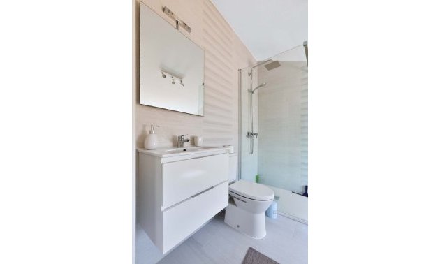 Resale - Villa -
Pinar de Campoverde - Pinar de Campoverde - Village