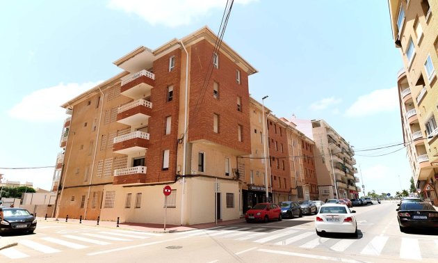 Reventa - Apartamento / piso -
Torrevieja - Torre La Mata