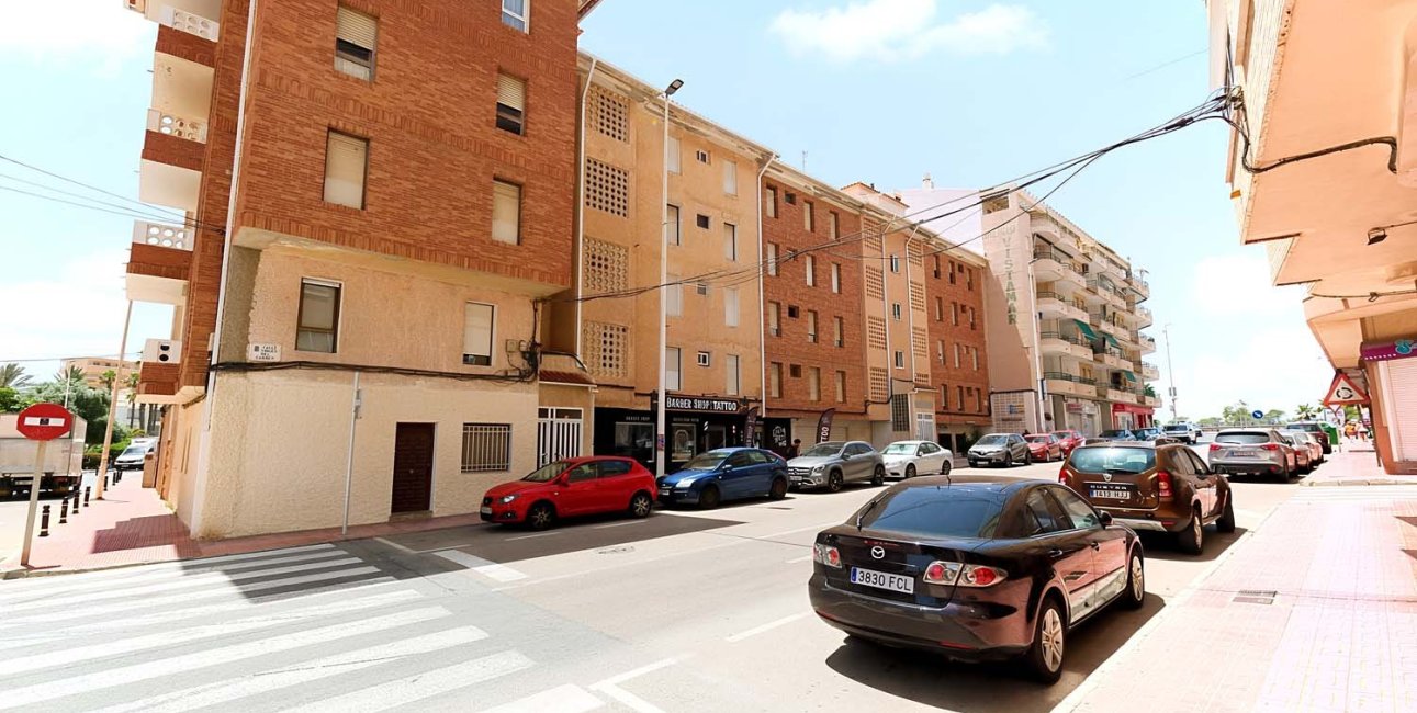 Reventa - Apartamento / piso -
Torrevieja - Torre La Mata