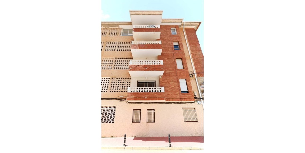 Reventa - Apartamento / piso -
Torrevieja - Torre La Mata