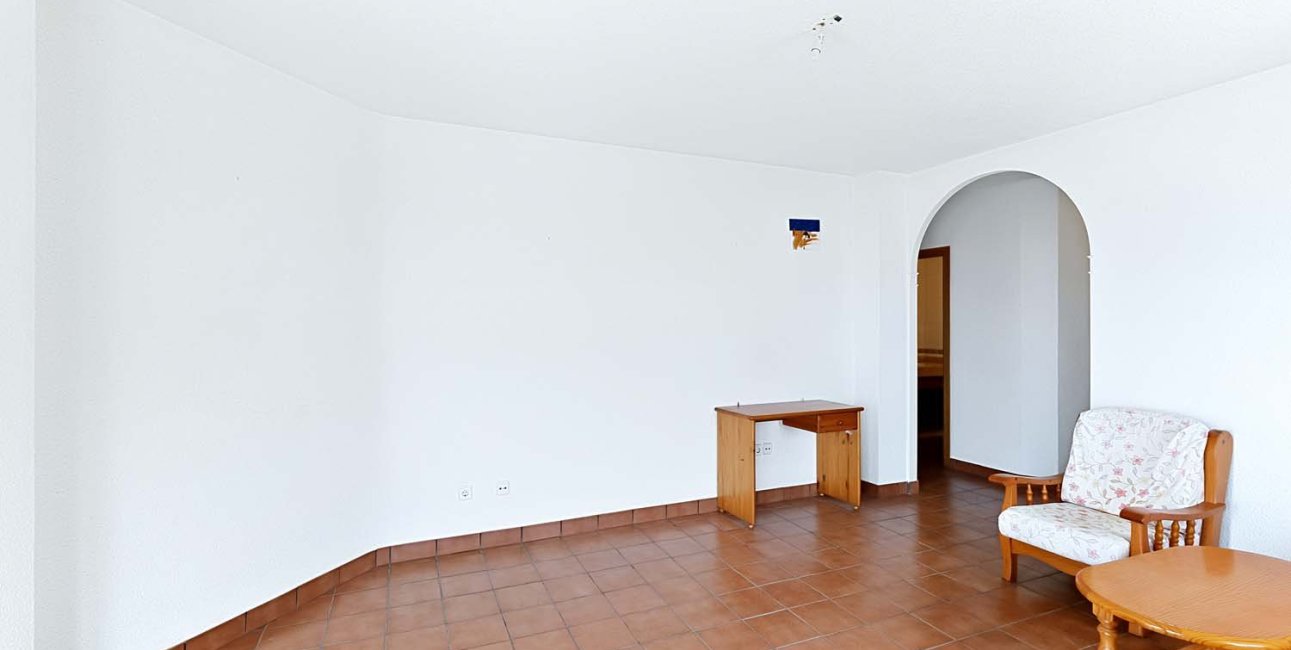 Resale - Apartment / flat -
Torrevieja - Torre La Mata