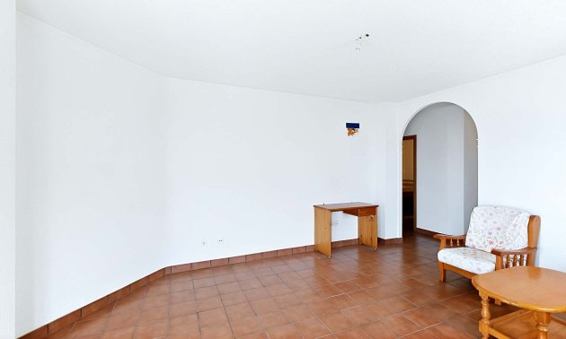 Resale - Apartment / flat -
Torrevieja - Torre La Mata