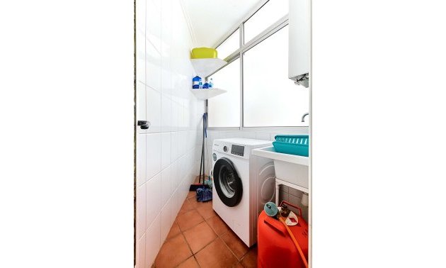 Resale - Apartment / flat -
Torrevieja - Torre La Mata