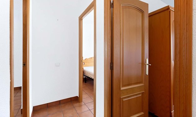 Resale - Apartment / flat -
Torrevieja - Torre La Mata