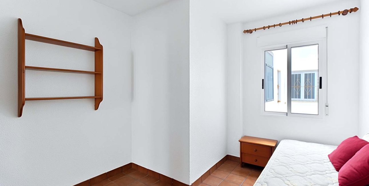 Resale - Apartment / flat -
Torrevieja - Torre La Mata