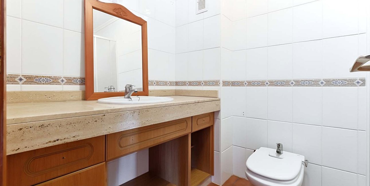 Resale - Apartment / flat -
Torrevieja - Torre La Mata