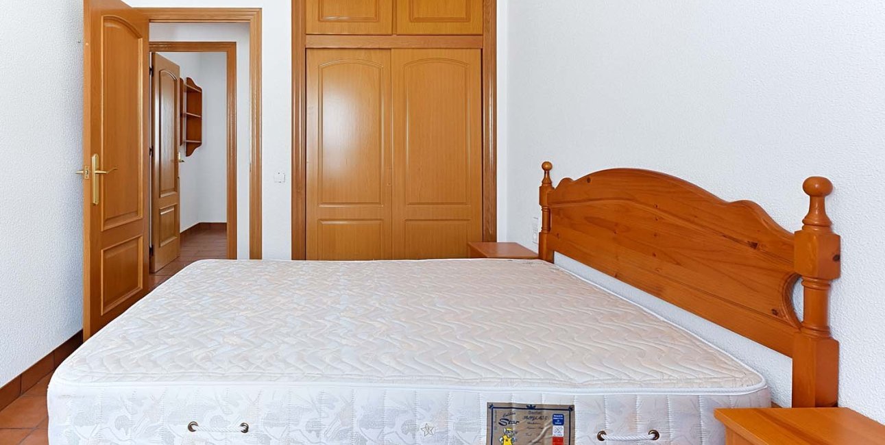 Resale - Apartment / flat -
Torrevieja - Torre La Mata