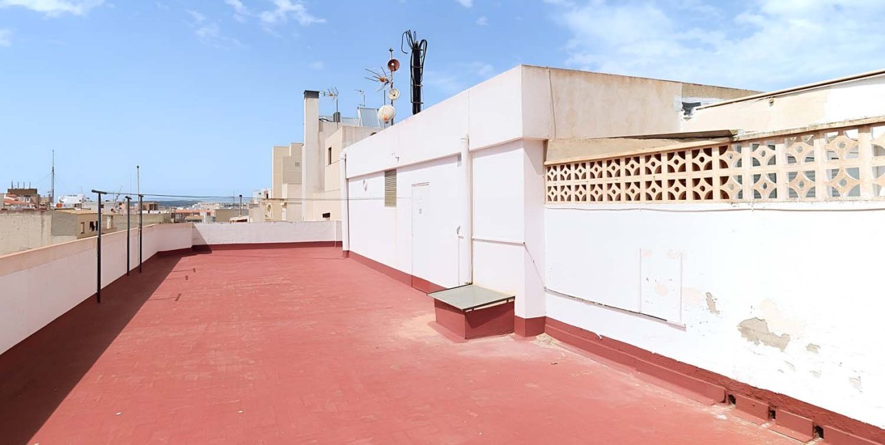 Resale - Apartment / flat -
Torrevieja - Torre La Mata