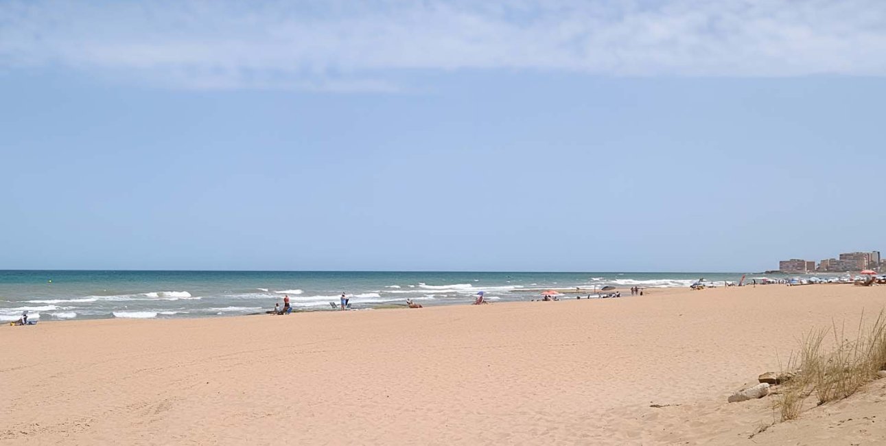 Resale - Apartment / flat -
Torrevieja - Torre La Mata