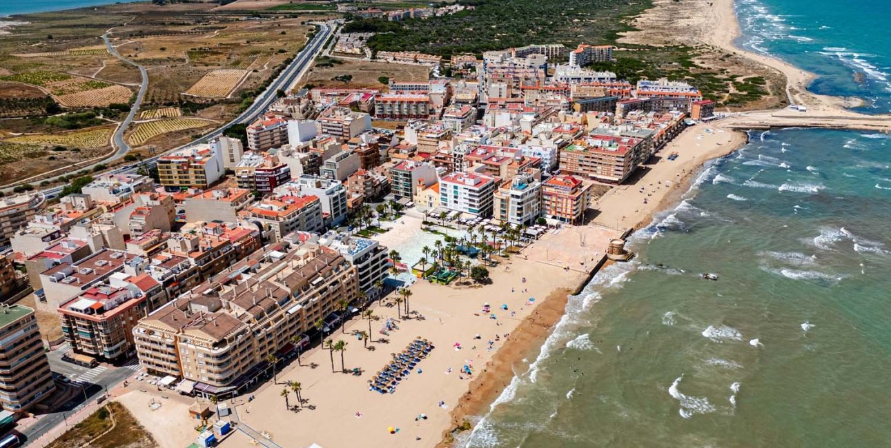 Resale - Apartment / flat -
Torrevieja - Torre La Mata