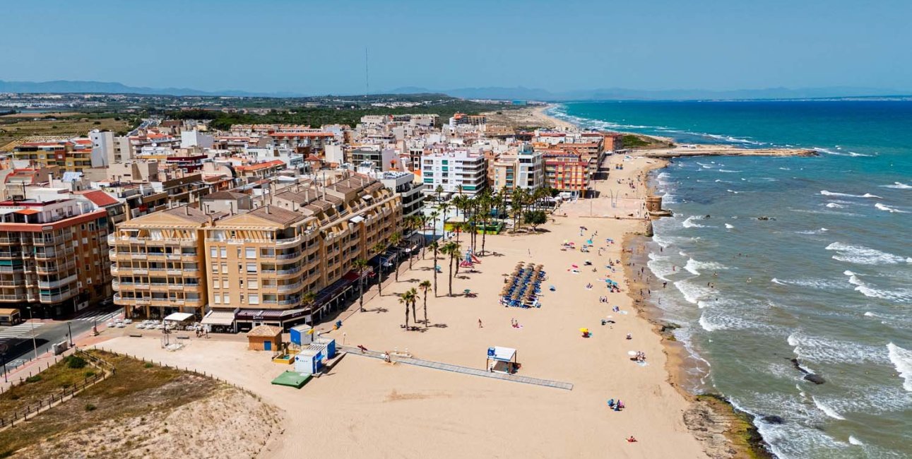 Resale - Apartment / flat -
Torrevieja - Torre La Mata
