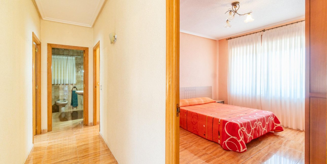 Resale - Villa -
San Miguel de Salinas - Torremendo