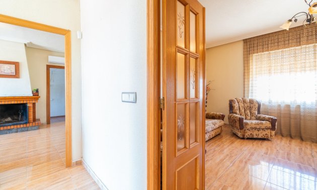 Resale - Villa -
San Miguel de Salinas - Torremendo