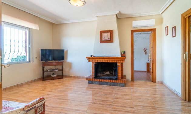 Resale - Villa -
San Miguel de Salinas - Torremendo