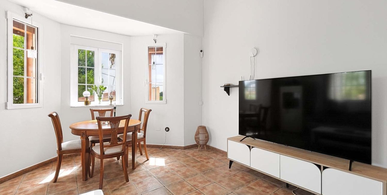 Resale - Villa -
Bigastro - Bigastro - Country