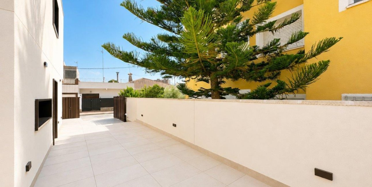 Resale - Villa -
Santiago de La Ribera - Santiago de La Ribera - Town