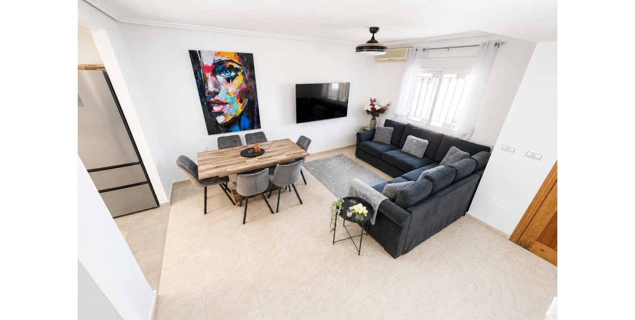 Resale - Townhouse -
Orihuela Costa - Campoamor