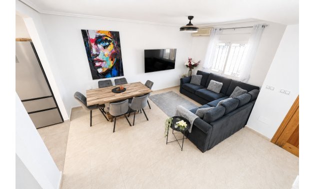Resale - Townhouse -
Orihuela Costa - Campoamor