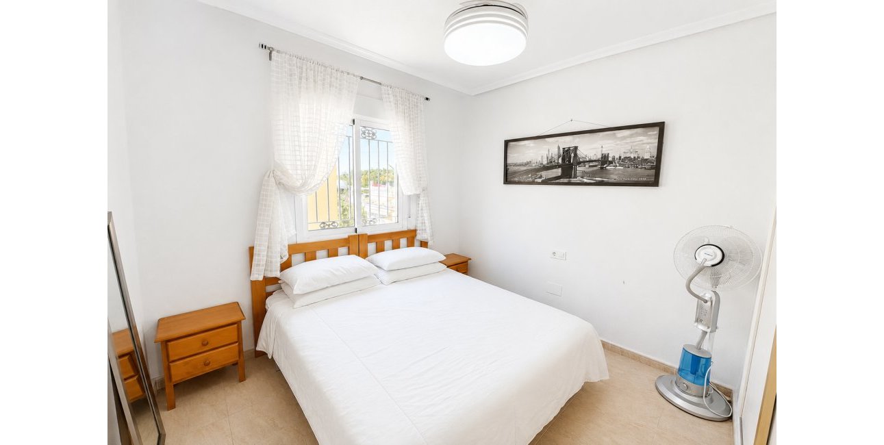 Resale - Townhouse -
Orihuela Costa - Campoamor