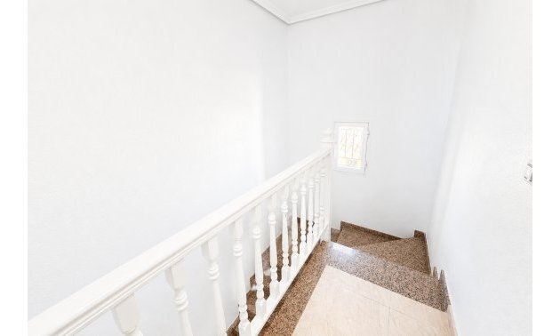 Resale - Townhouse -
Orihuela Costa - Campoamor