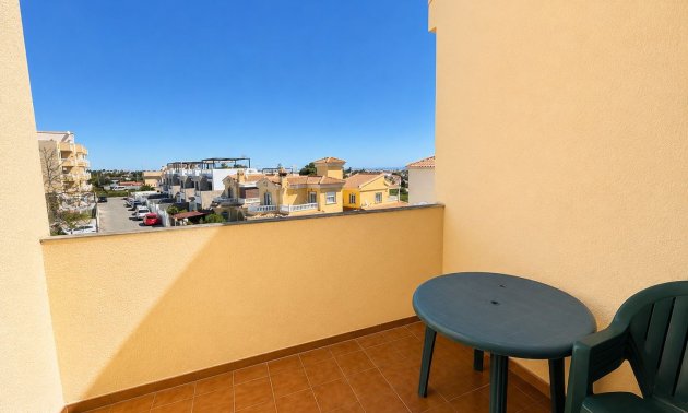 Resale - Townhouse -
Orihuela Costa - Campoamor