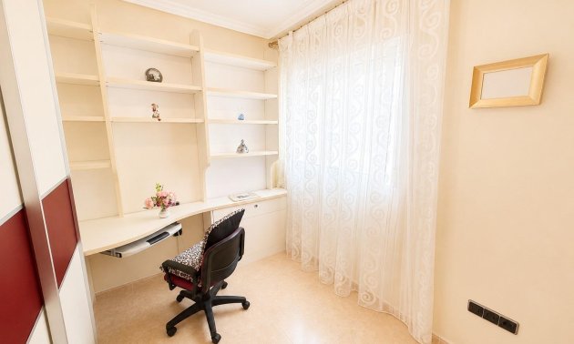 Reventa - Ático -
Torrevieja - Playa del Cura