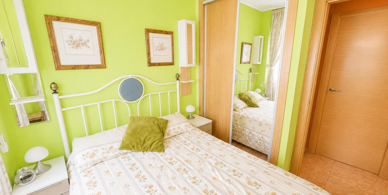 Reventa - Apartamento / piso -
Torrevieja - Estacion de autobuses