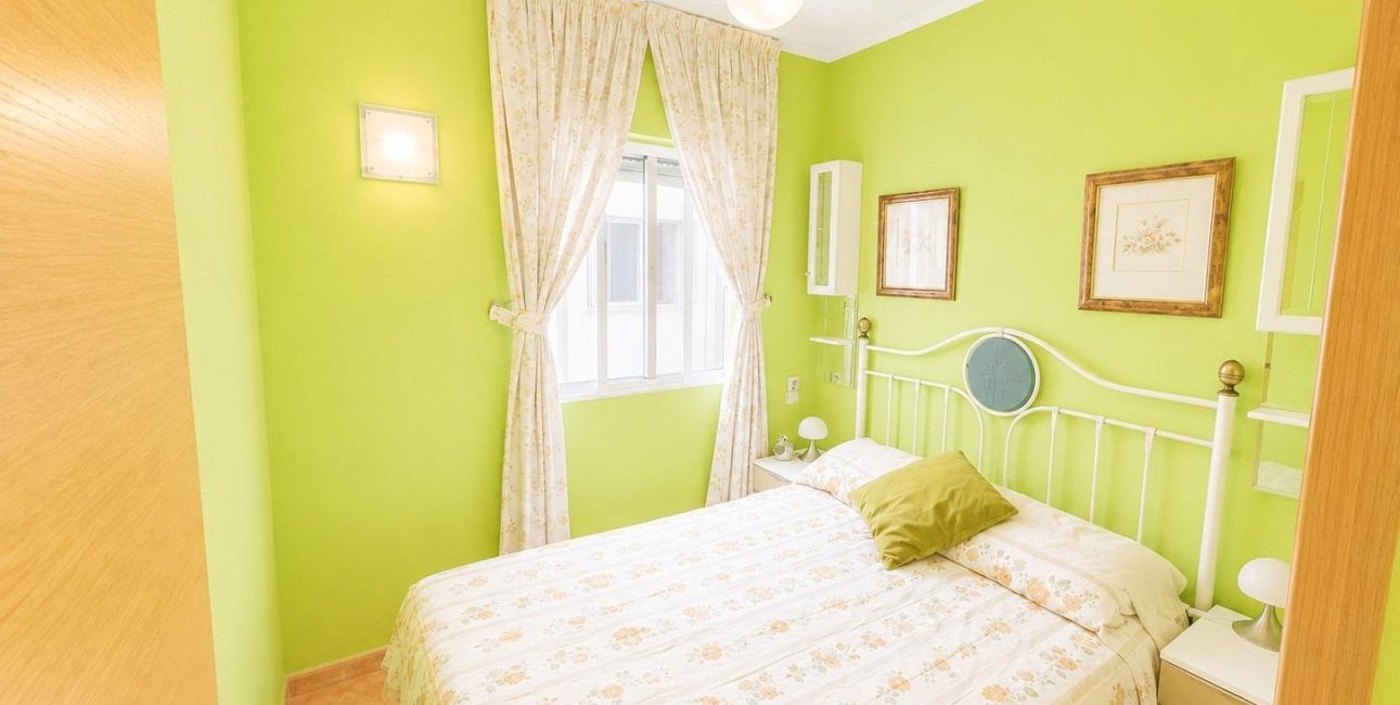 Reventa - Apartamento / piso -
Torrevieja - Estacion de autobuses