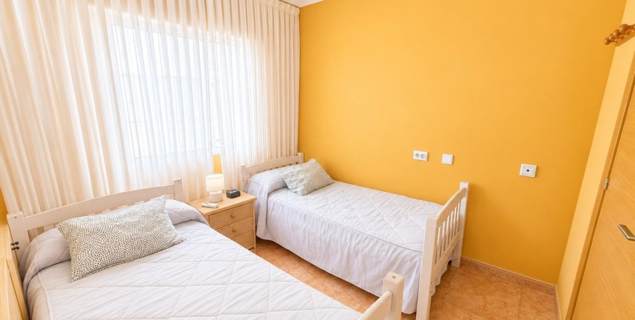 Reventa - Apartamento / piso -
Torrevieja - Estacion de autobuses