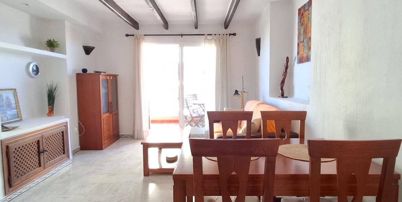 Reventa - Apartament / Duplex -
Torrevieja - Playa de los Locos