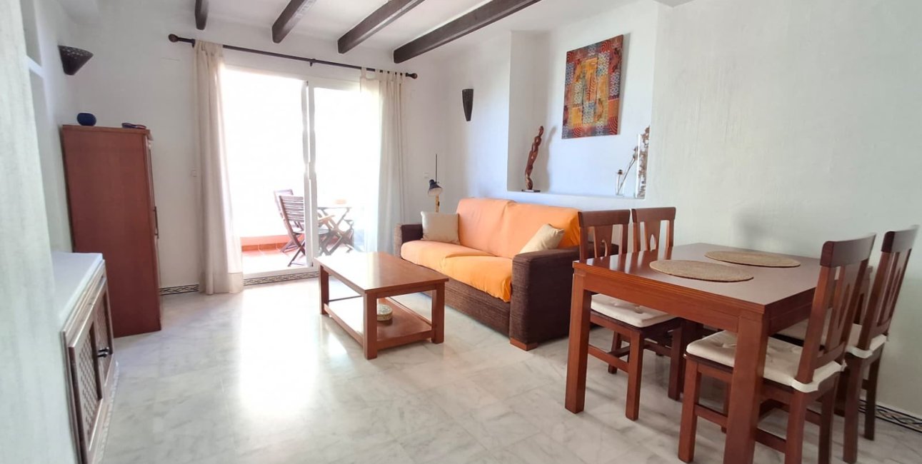 Reventa - Apartament / Duplex -
Torrevieja - Playa de los Locos