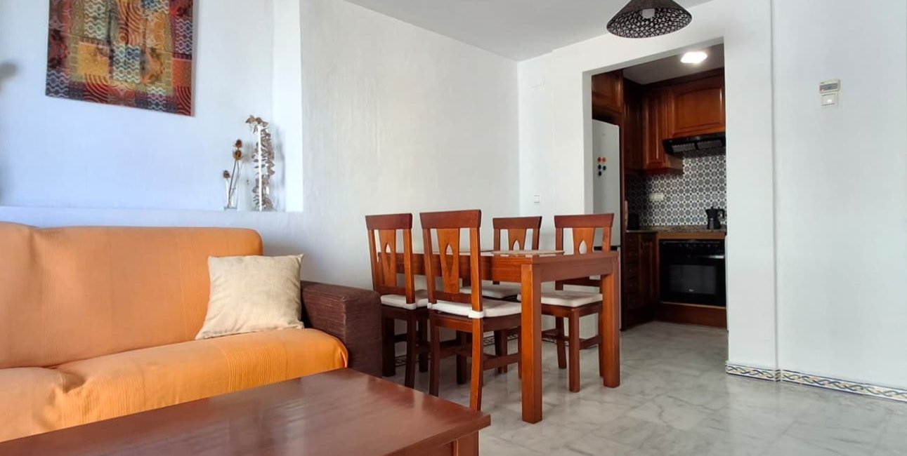 Reventa - Apartament / Duplex -
Torrevieja - Playa de los Locos