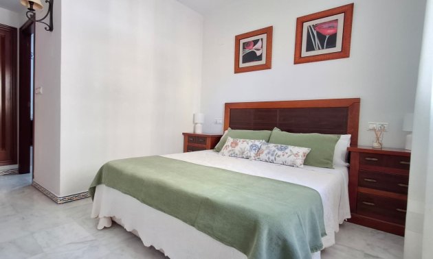 Reventa - Apartament / Duplex -
Torrevieja - Playa de los Locos