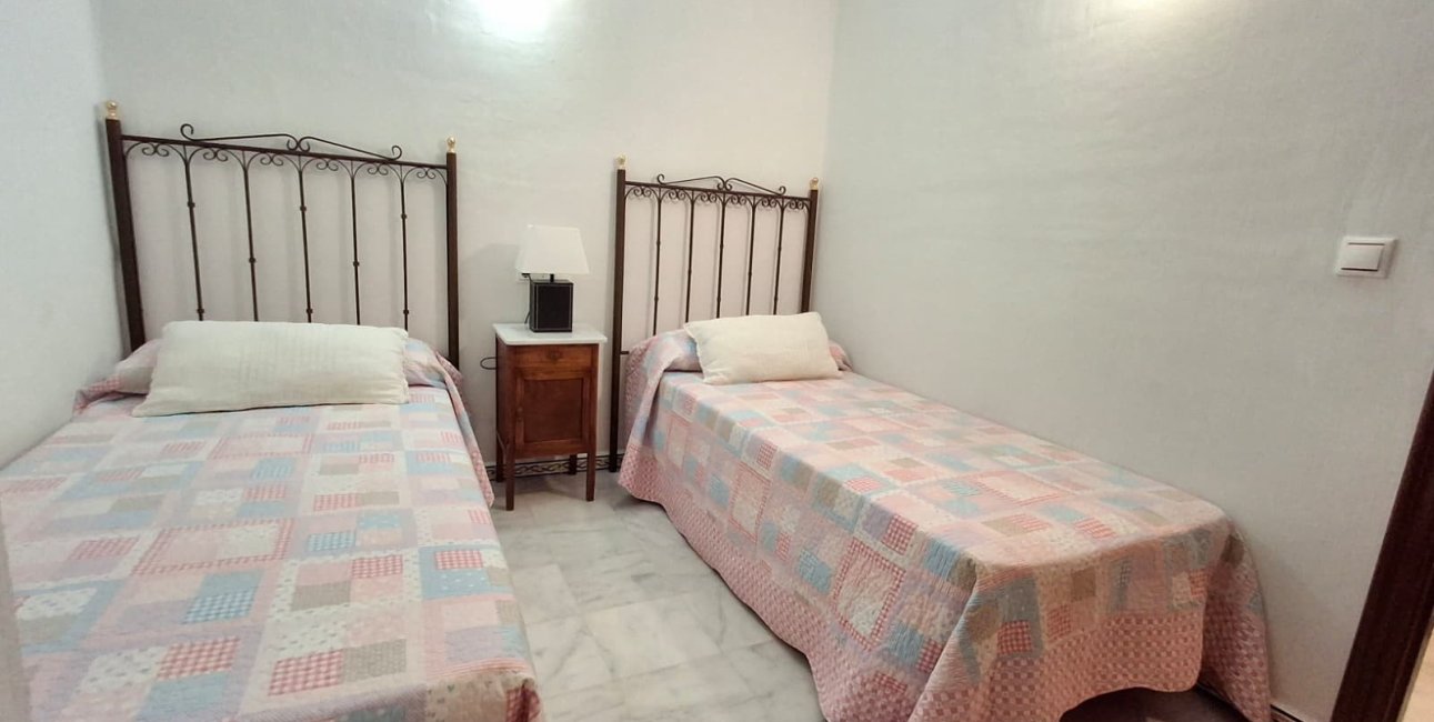 Reventa - Apartament / Duplex -
Torrevieja - Playa de los Locos