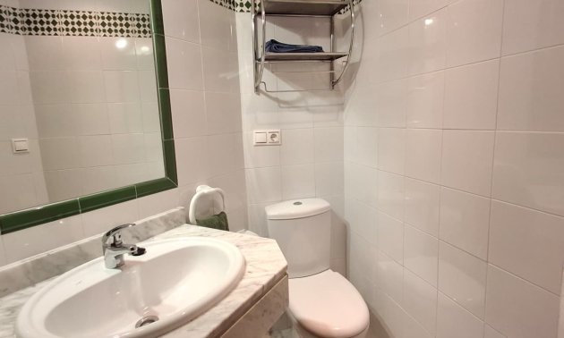Reventa - Apartament / Duplex -
Torrevieja - Playa de los Locos