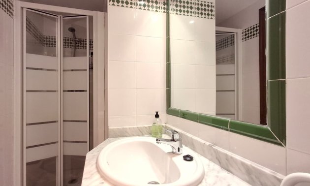 Reventa - Apartament / Duplex -
Torrevieja - Playa de los Locos