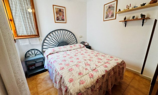 Rynek wtórny - Mieszkanie  -
Torrevieja - Puerto Romano