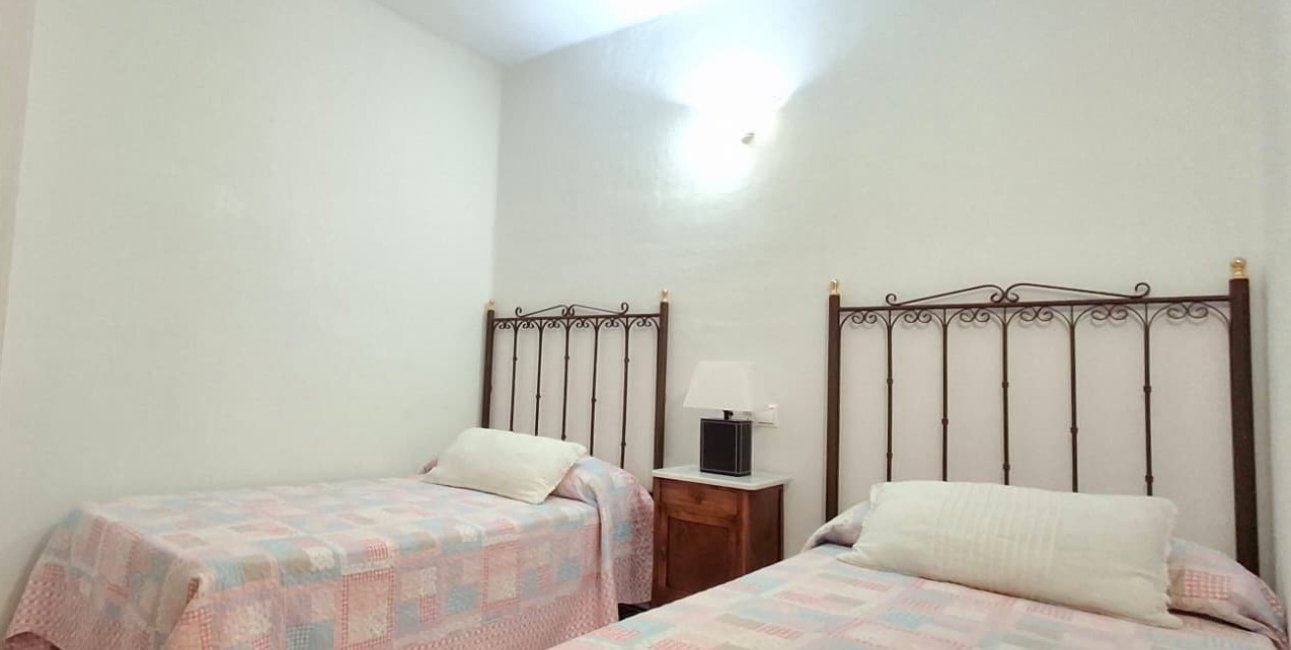 Resale - Apartment / flat -
Torrevieja - Playa Los Locos