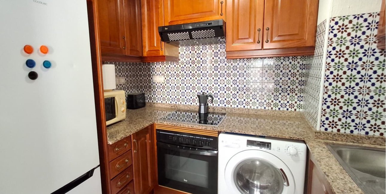 Resale - Apartment / flat -
Torrevieja - Playa Los Locos