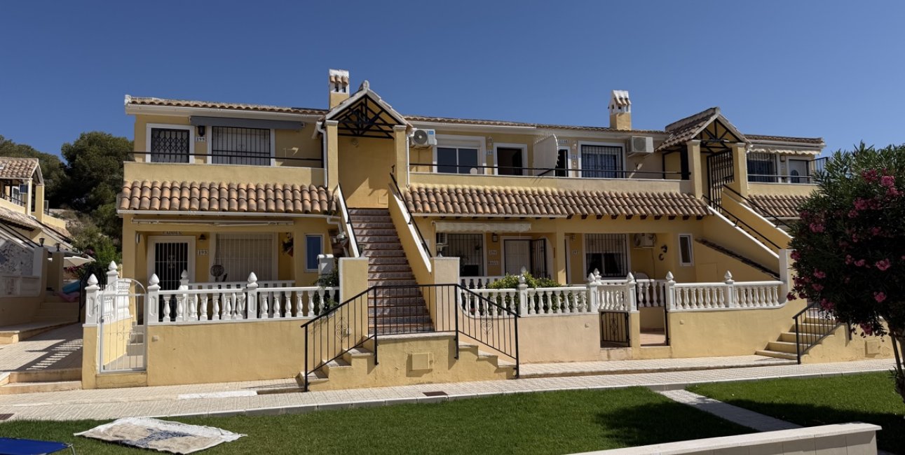 Reventa - Apartamento / piso -
Orihuela Costa - Villamartin