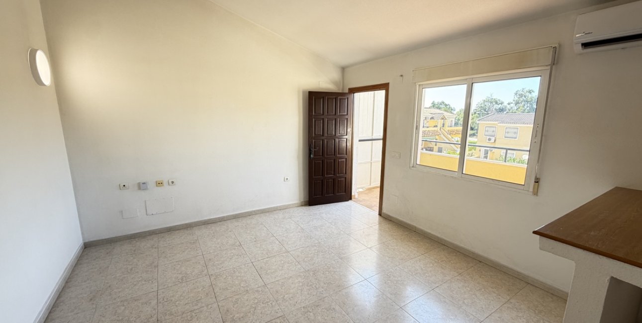 Reventa - Apartamento / piso -
Orihuela Costa - Villamartin