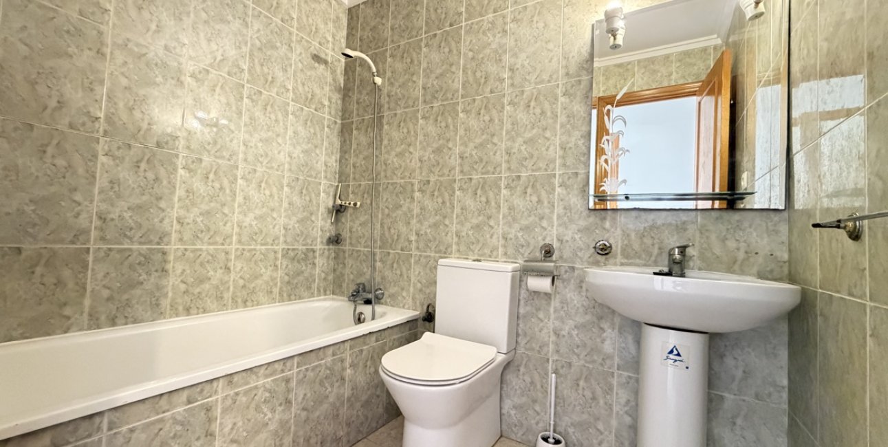 Reventa - Apartamento / piso -
Orihuela Costa - Villamartin