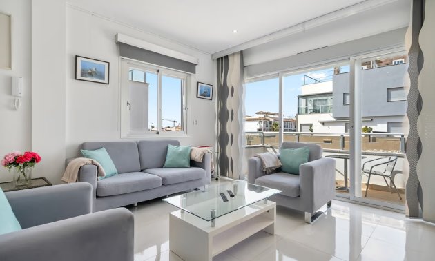Resale - Townhouse -
Orihuela Costa - Punta Prima