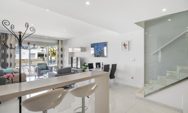 Resale - Townhouse -
Orihuela Costa - Punta Prima