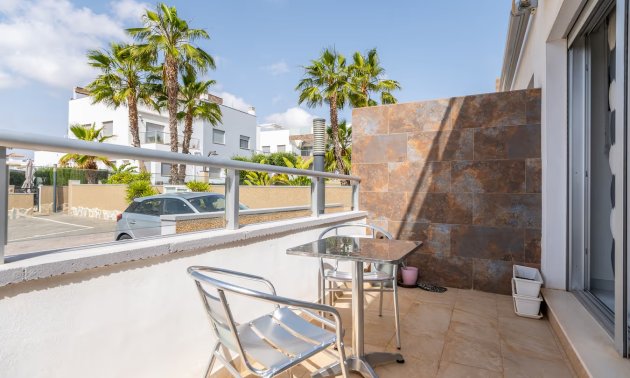 Resale - Townhouse -
Orihuela Costa - Punta Prima